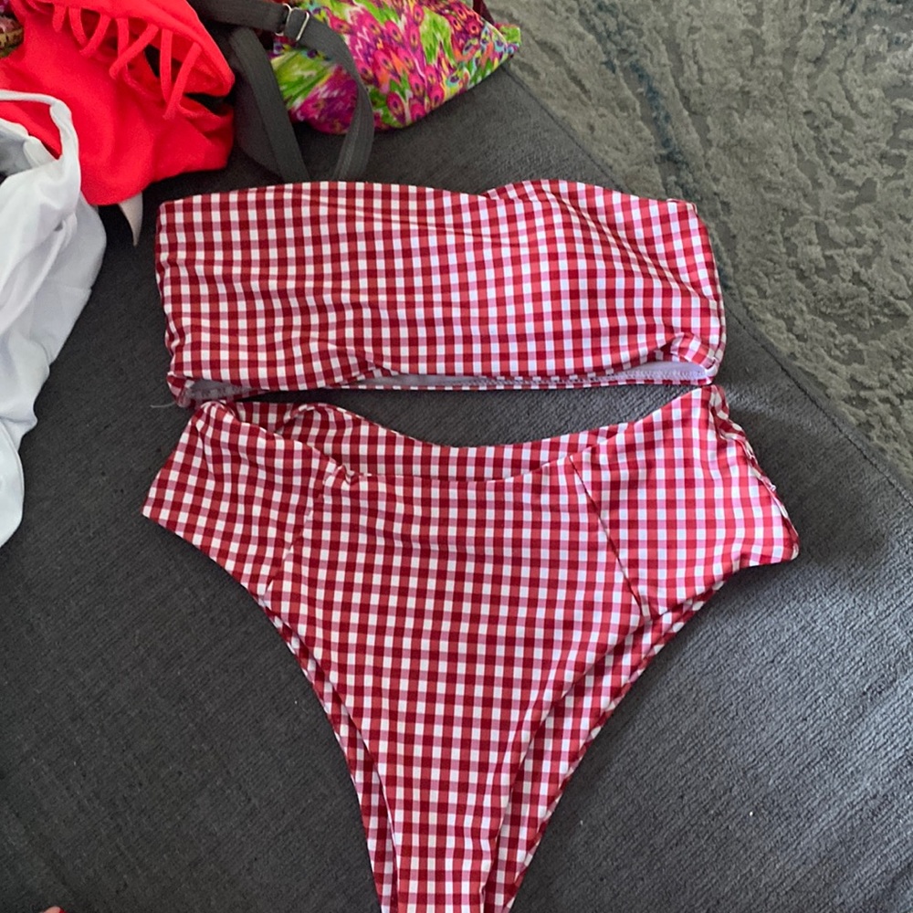 Swim suit